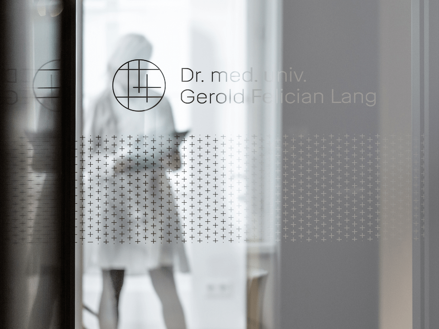 Dr. Gerold Felician Lang – „An Latido schätze ich, dass ich mit einem Blick auf die Patientenstammbox sofort einen Überblick über die wichtigsten Informationen des Patienten, wie bestehenden Diagnosen, abgelaufenen Diagnosen, Allergien und die aktuelle Medikation, habe"