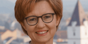 Dr. Monika Fröschl-Straßer
